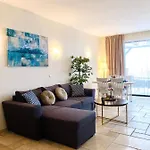 Sea Bay View *