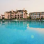 Sea Bay View *