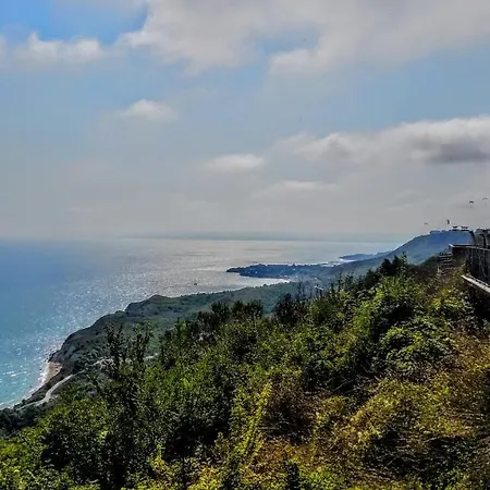 Sea Bay View *